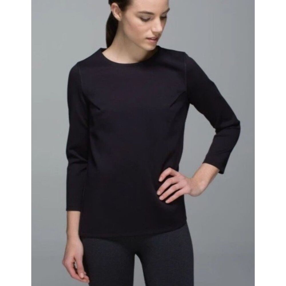 Lululemon - Pleat On Long Sleeve Black Pleated Top - Size 6